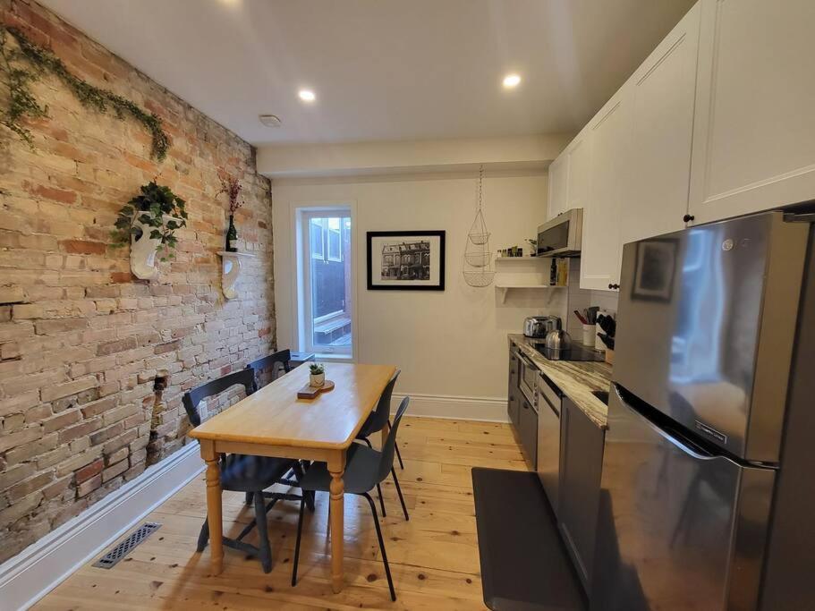 Private 3 Bedroom Apartment In Downtown Toronto Esterno foto